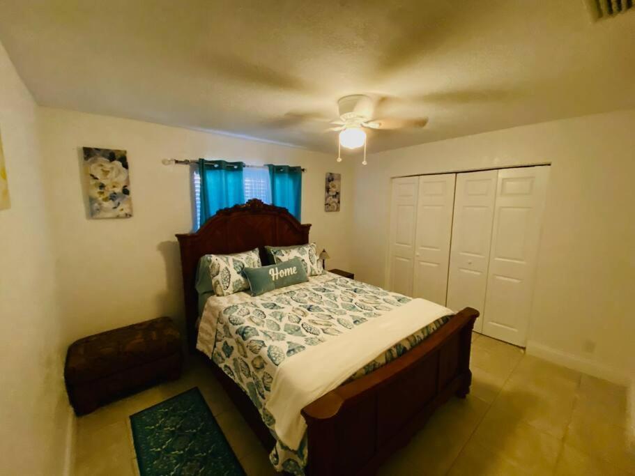 הוילה פורט לודרדייל Cheerful 1-Bed On Oakland Park Fl מראה חיצוני תמונה