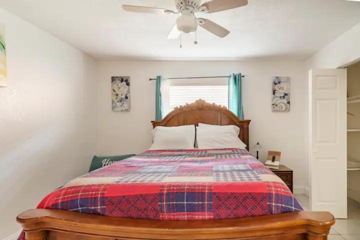 הוילה פורט לודרדייל Cheerful 1-Bed On Oakland Park Fl מראה חיצוני תמונה